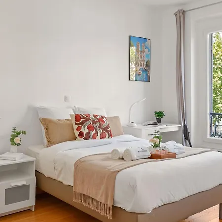 Mande - Noblesse Aux Portes De Paris Apartmán *